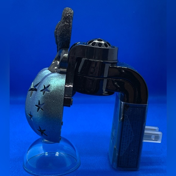 Bath & Body Works Wallflower Plug-in Nightlight Blue Pumpkin & Crow - Picture 4 of 7